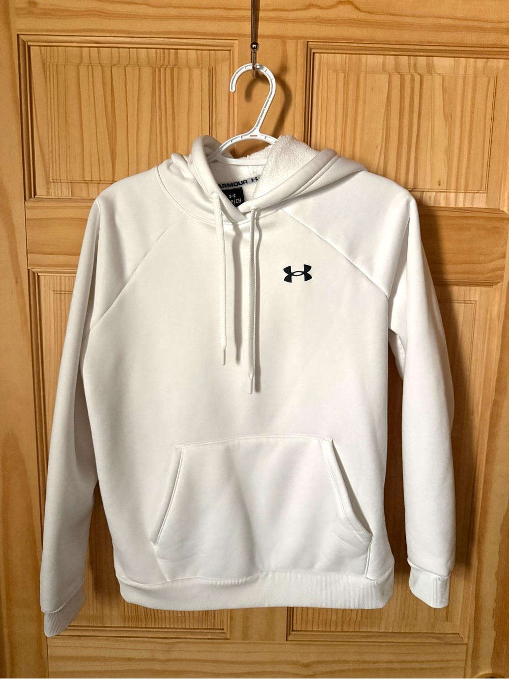 Women’s Under Armour Hoodie Size Small EUC